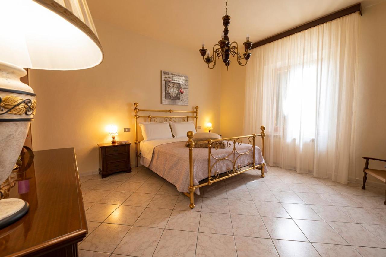 Casa Vacanze Santa Maria Certaldo Exteriér fotografie